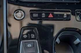Audi A6 2.0TFSI/Distronic/Камера 360/Lane Assist/Passenger, снимка 13