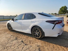 Toyota Camry 2.5l Se, снимка 2