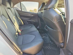 Toyota Camry 2.5l Se, снимка 10