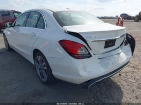 Обява за продажба на Mercedes-Benz C 300 4MATIC* Сервизна история ~38 000 лв. - изображение 3