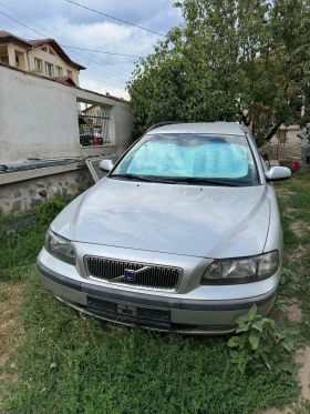  Volvo V70