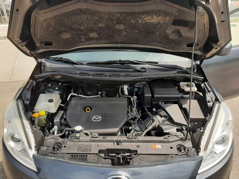 Mazda 5 1, 8 бензин, снимка 13 - Автомобили и джипове - 46356129
