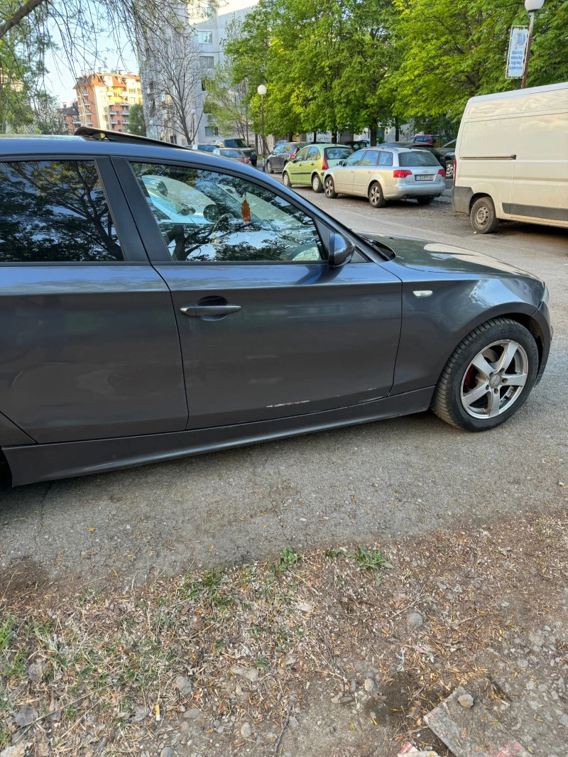 BMW 118 2.0, снимка 13 - Автомобили и джипове - 47164656