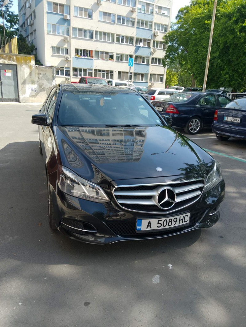 Mercedes-Benz E 200, снимка 1 - Автомобили и джипове - 45765389