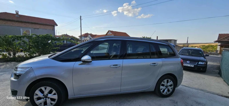 Citroen Grand C4 Picasso, снимка 8 - Автомобили и джипове - 46922226