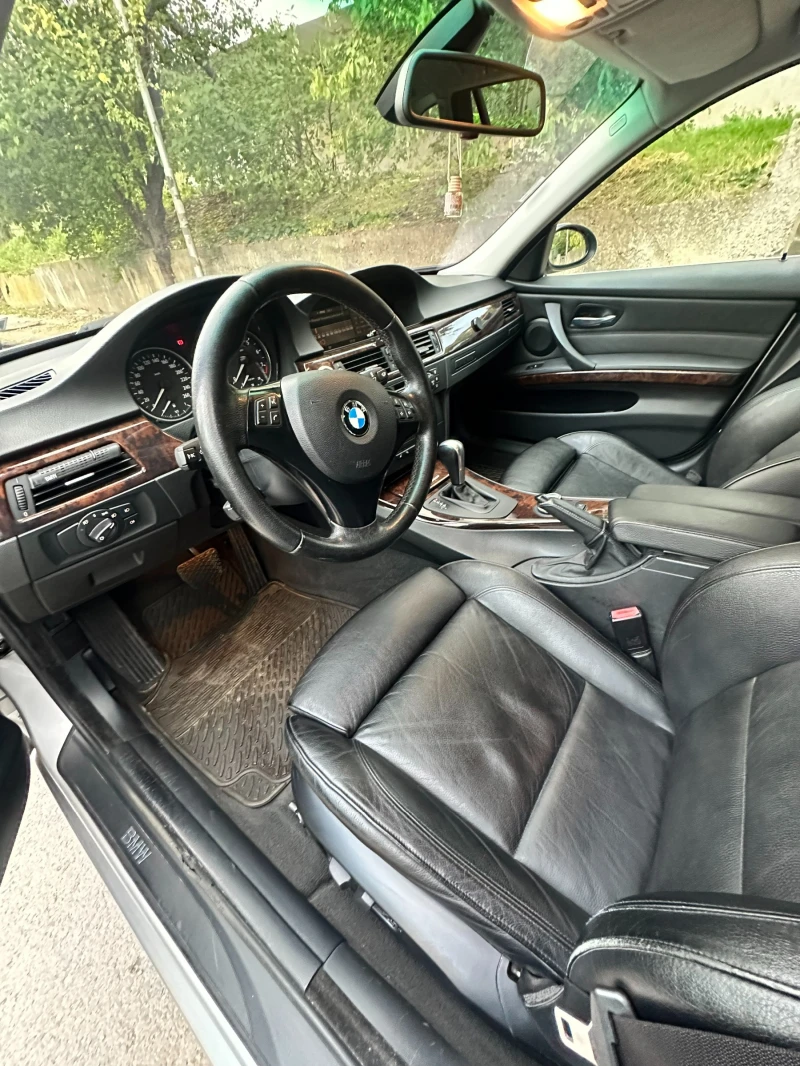 BMW 325 xi, снимка 10 - Автомобили и джипове - 49155949