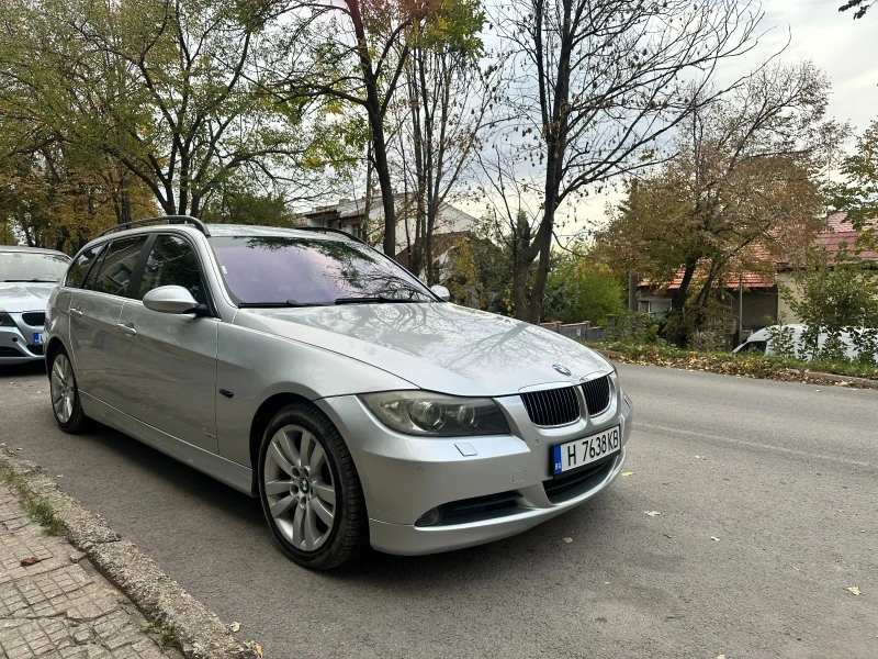 BMW 325 xi, снимка 1 - Автомобили и джипове - 49155949