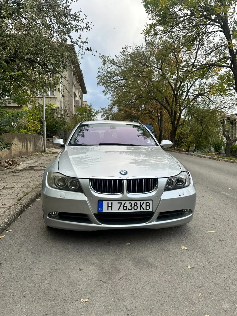 BMW 325 xi, снимка 3 - Автомобили и джипове - 47595463