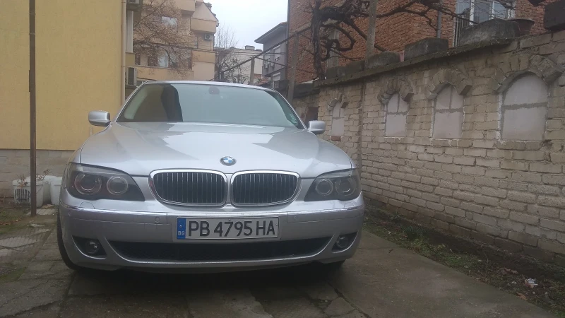 BMW 730, снимка 1 - Автомобили и джипове - 48451897