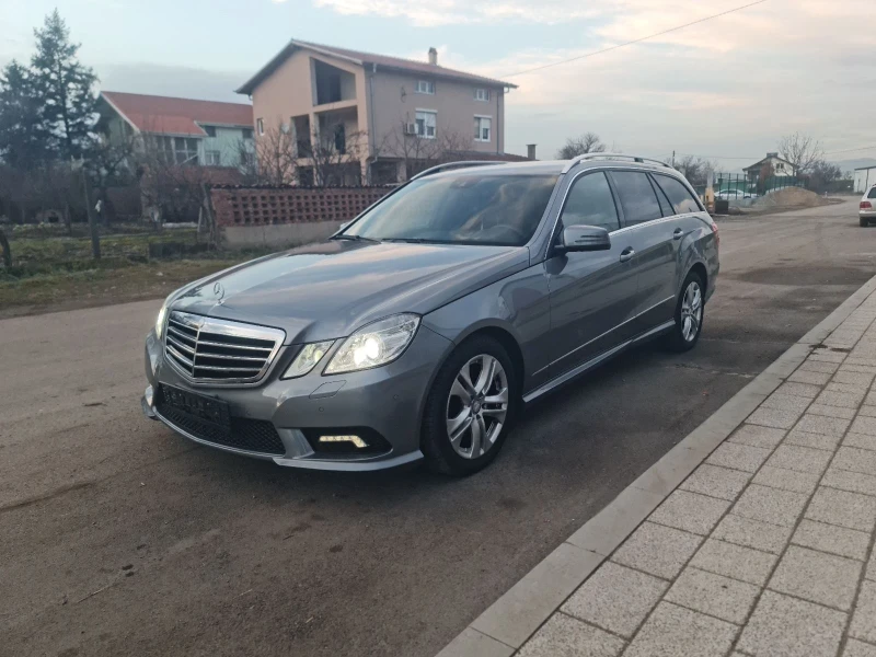 Mercedes-Benz E 350 4-MATIC AMG-пакет бензинов, снимка 1 - Автомобили и джипове - 48882837