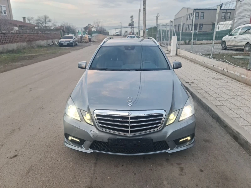 Mercedes-Benz E 350 4-MATIC AMG-пакет бензинов, снимка 8 - Автомобили и джипове - 48882837