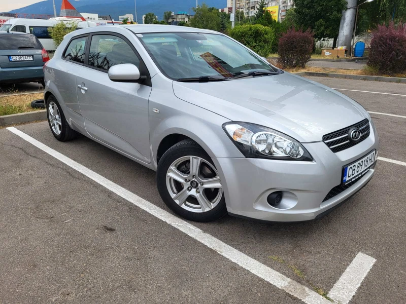 Kia Pro ceed, снимка 3 - Автомобили и джипове - 52208805