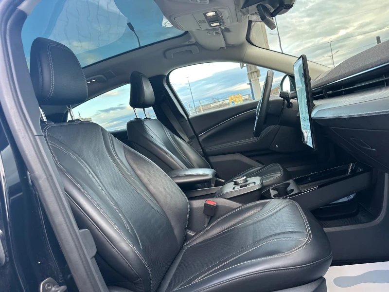 Ford Mustang Mach-E 75 kWh /269 kc, снимка 13 - Автомобили и джипове - 52379088