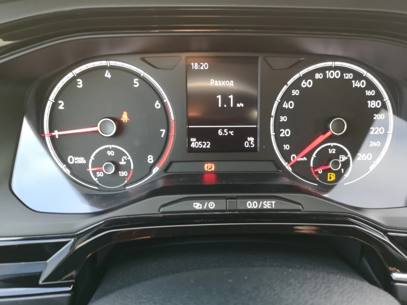 VW Polo 40000km, снимка 6 - Автомобили и джипове - 52799978