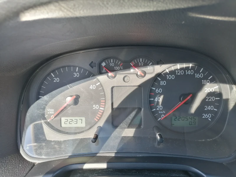 VW Golf 1.9TDI, 101кс, 04г, ИТАЛИЯ , снимка 15 - Автомобили и джипове - 53262697