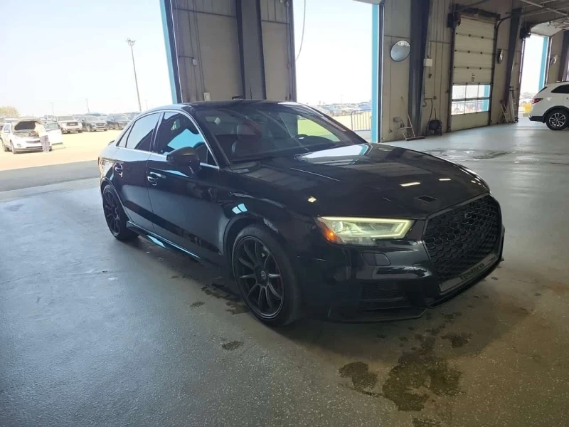 Audi S3 RS GRILL/ AKRAPOVIC /LED, снимка 3 - Автомобили и джипове - 53590772
