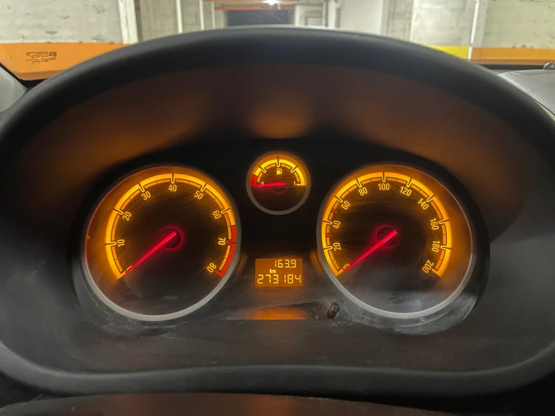 Opel Corsa, снимка 6 - Автомобили и джипове - 53598412
