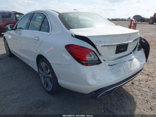 Mercedes-Benz C 300 4MATIC* Сервизна история - изображение 4