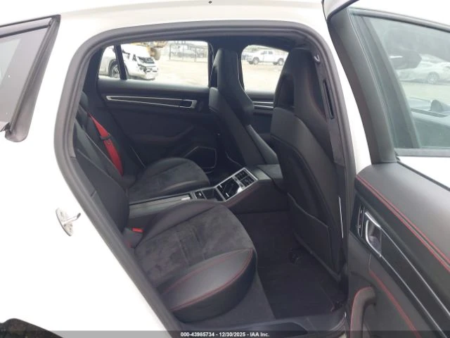Porsche Panamera GTS* SPORT CHRONO* BOSE, снимка 8 - Автомобили и джипове - 53826174