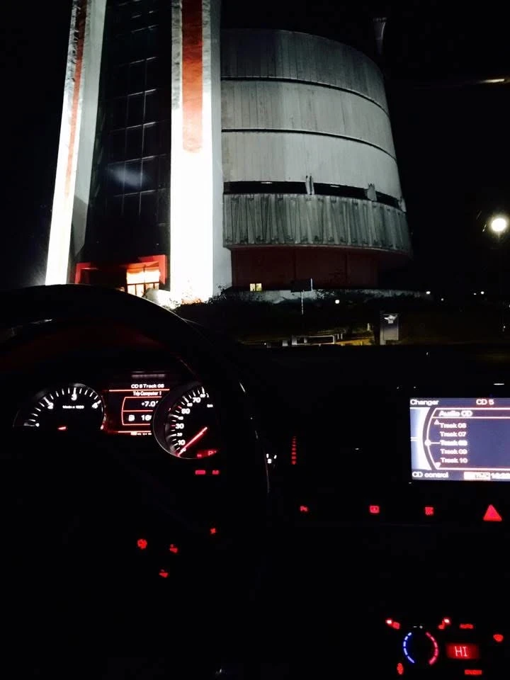 Audi A8, снимка 15 - Автомобили и джипове - 54306870