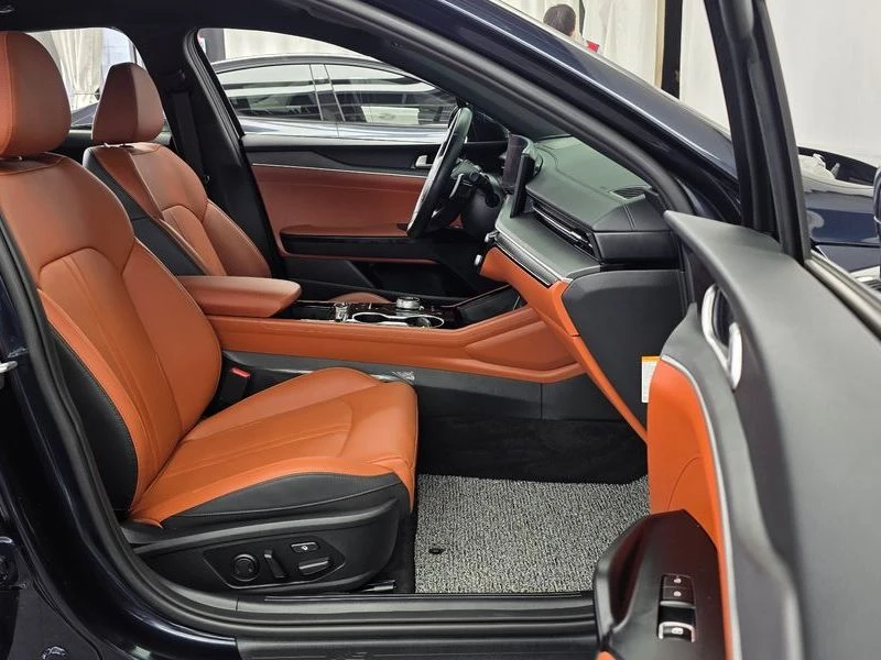 Kia K5 Prestige| 195к.с.| ВКЛ.ТЕХНОТЕСТ, снимка 11 - Автомобили и джипове - 55098930