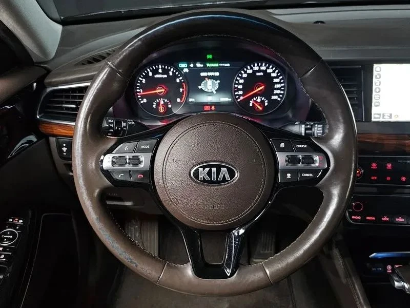 Kia K7, снимка 16 - Автомобили и джипове - 56689506