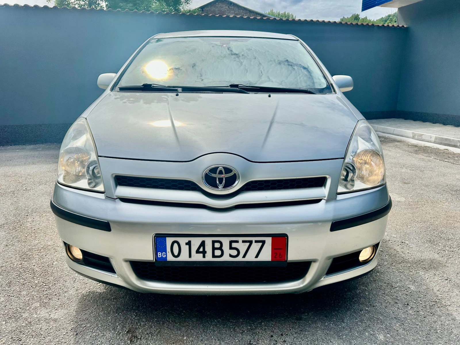 Toyota Corolla verso 2.0D4D* 116K.C. - изображение 2