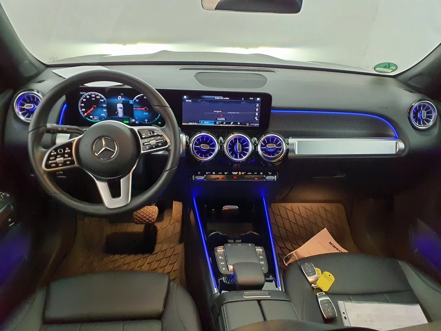 Mercedes-Benz EQB Progressive 250 4MATIC  - изображение 9
