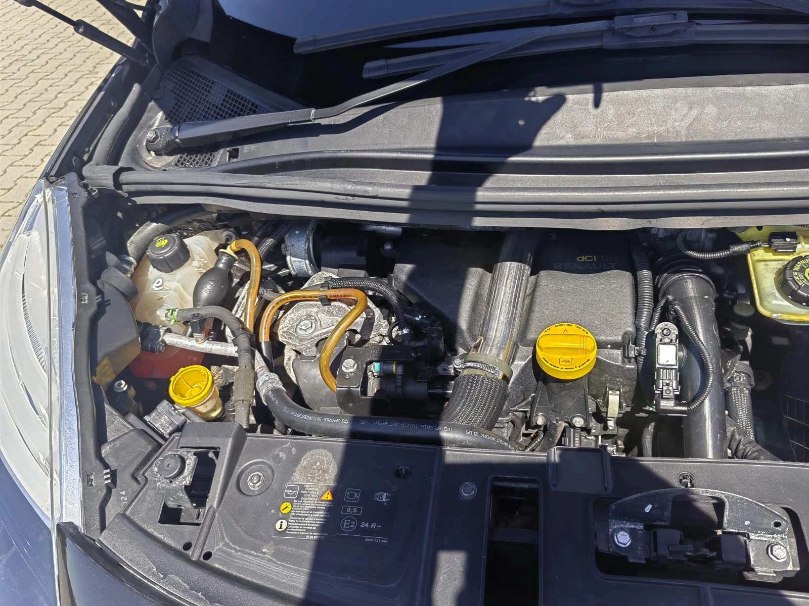 Renault Scenic 1.5 dCi - изображение 10