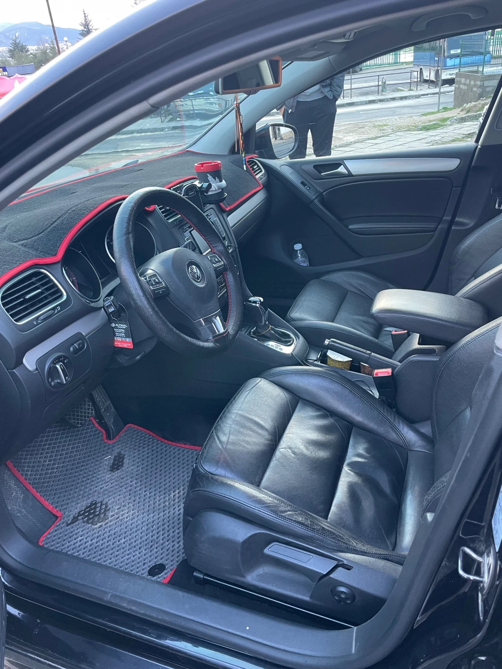 VW Golf  - изображение 9