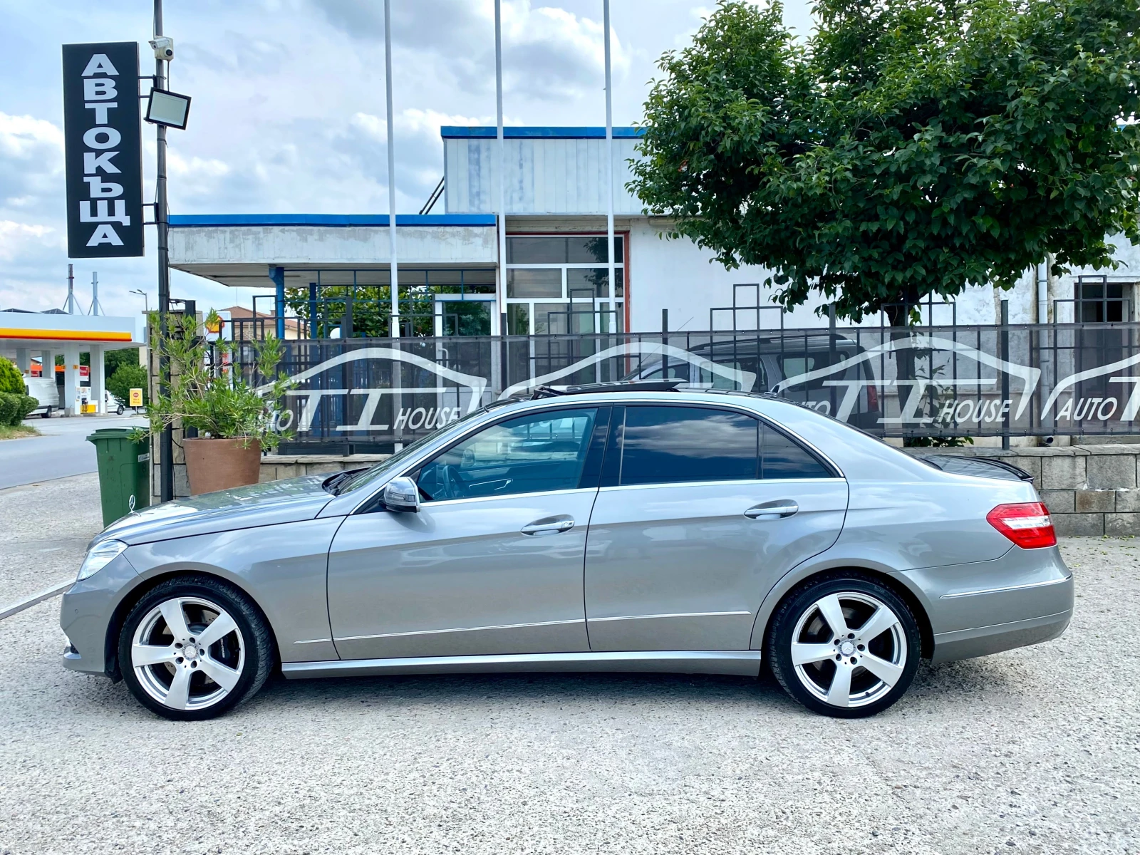 Mercedes-Benz E 500 LPG* Pano* Dis* Key GO* MAX FULL&* Germany*  - изображение 5