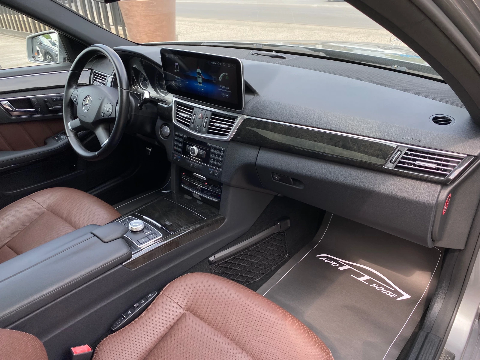 Mercedes-Benz E 500 LPG* Pano* Dis* Key GO* MAX FULL&* Germany*  - изображение 10