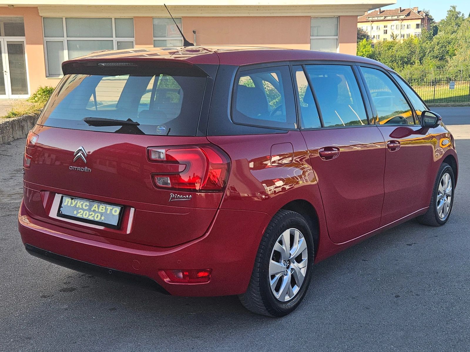 Citroen C4 Picasso 1.6 ПЕРФЕКТЕН 7места - изображение 4