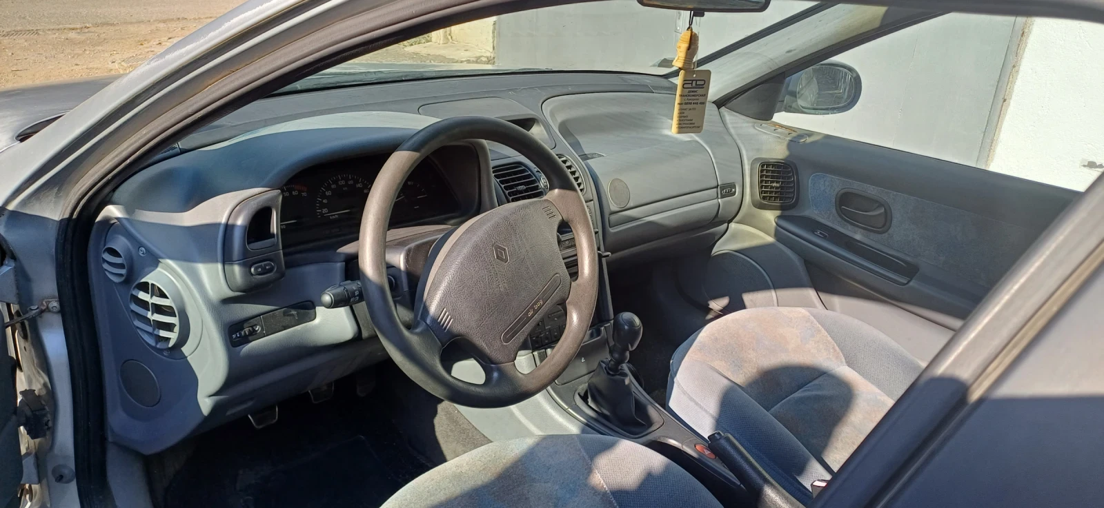 Renault Laguna  - изображение 6