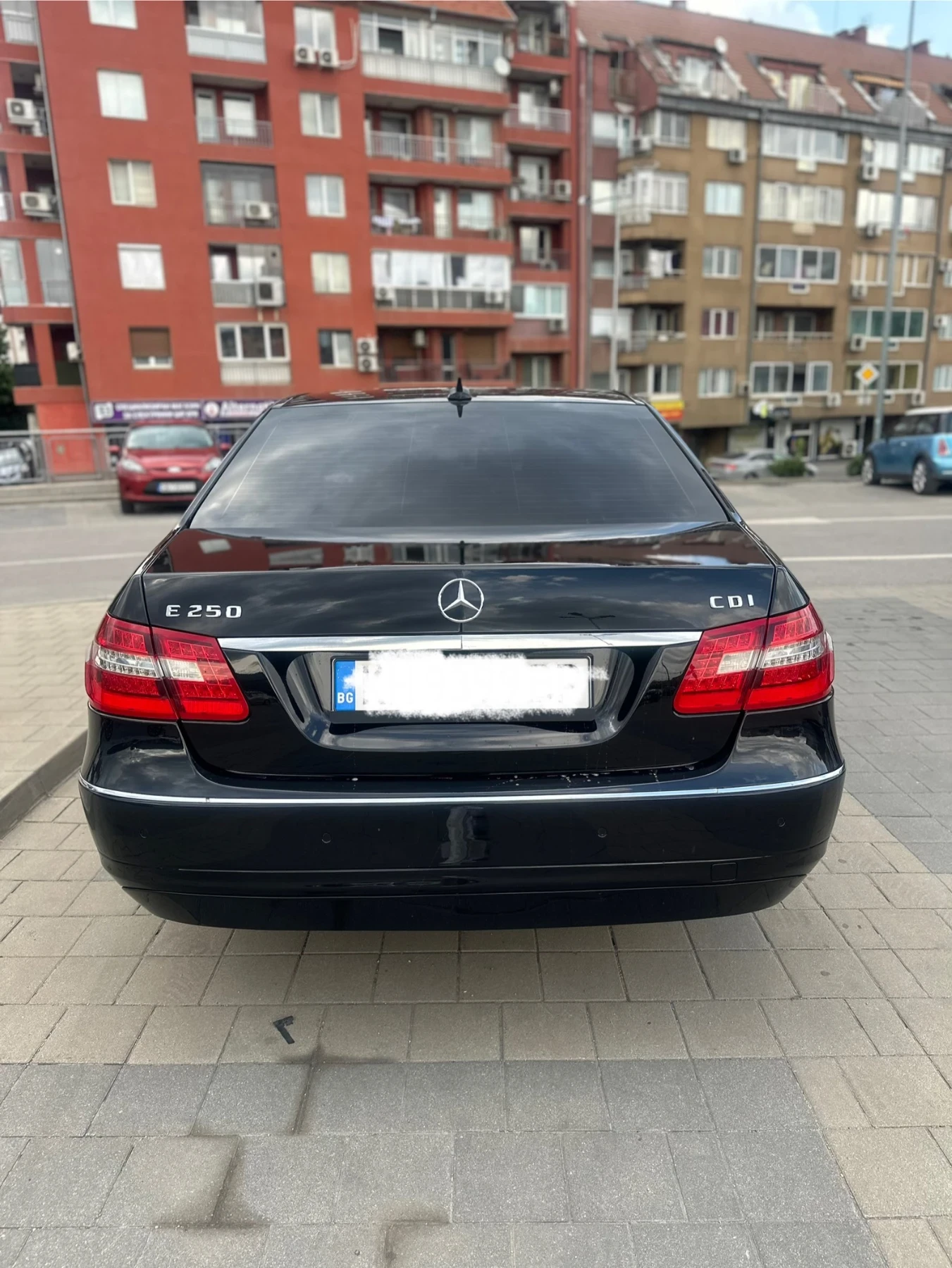 Mercedes-Benz E 250 Avantgarde Blueefficiency - изображение 8