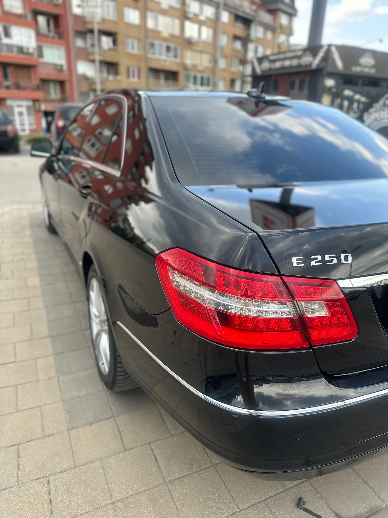 Mercedes-Benz E 250 Avantgarde Blueefficiency - изображение 5