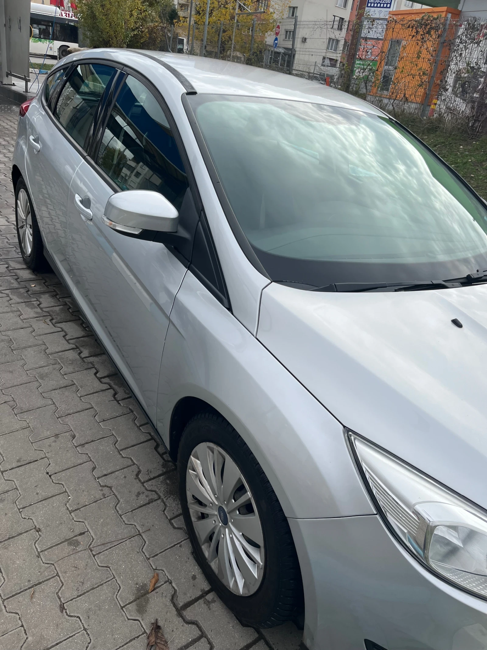 Ford Focus 1.0EcoBoost - изображение 2