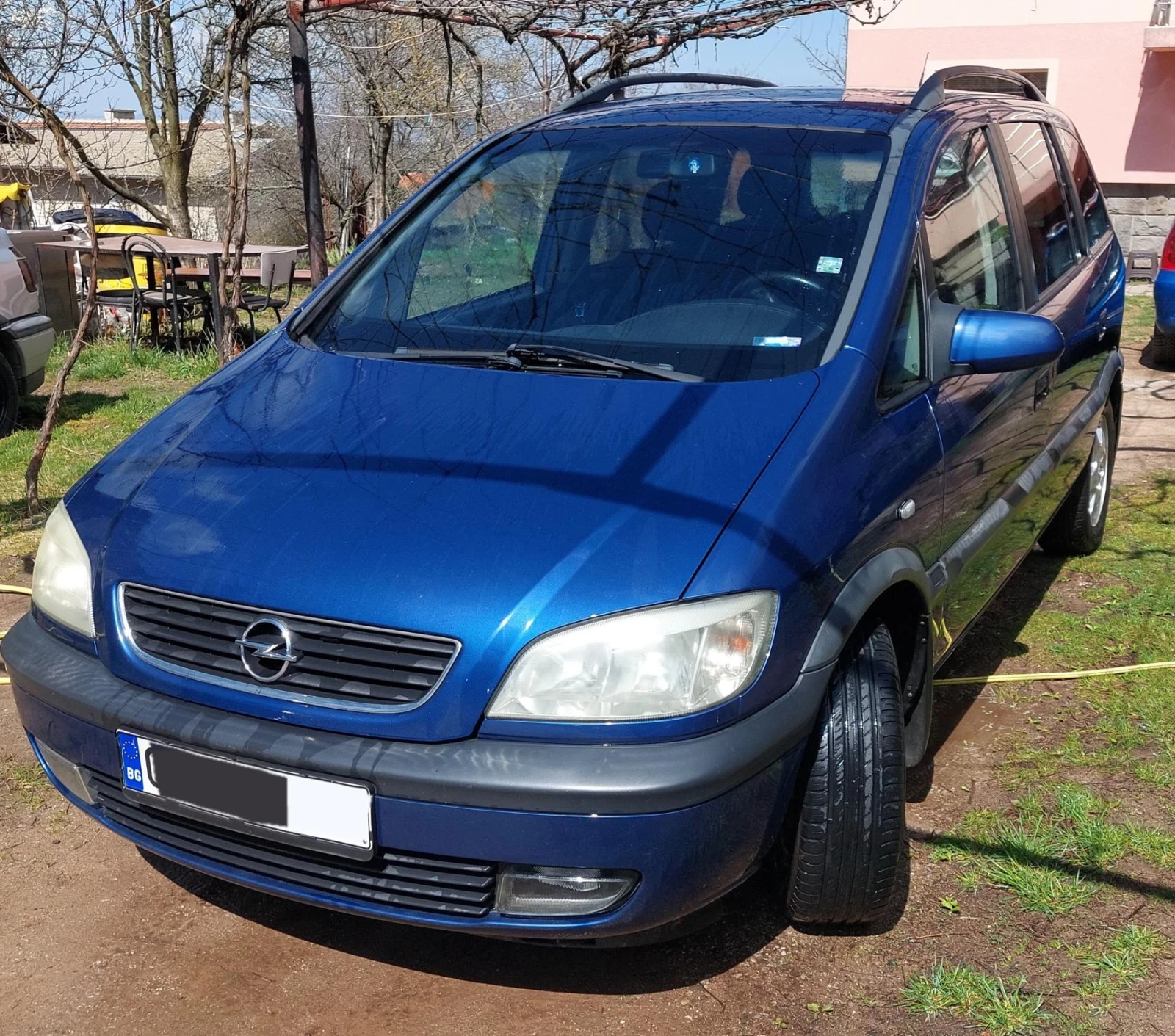 Opel Zafira 2.0 dti, снимка 4 - Автомобили и джипове - 52683217