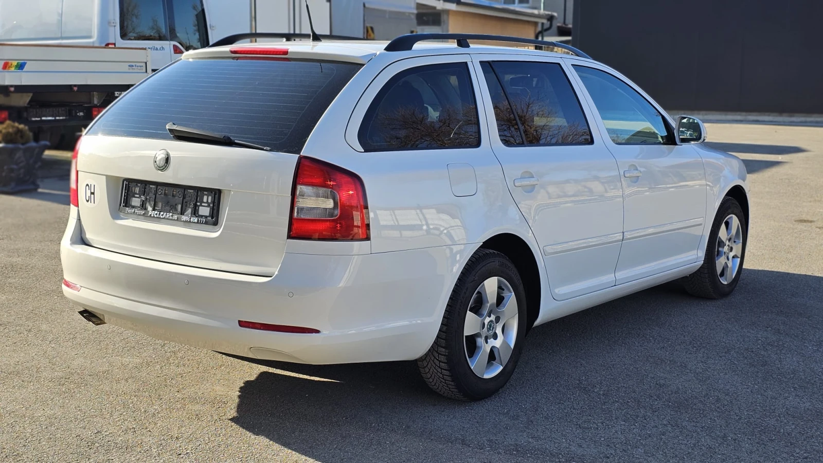 Skoda Octavia 2.0TDi 140HP 6SP CH-ТОП СЪСТ-ИСТОРИЯ-ЛИЗИНГ - изображение 6