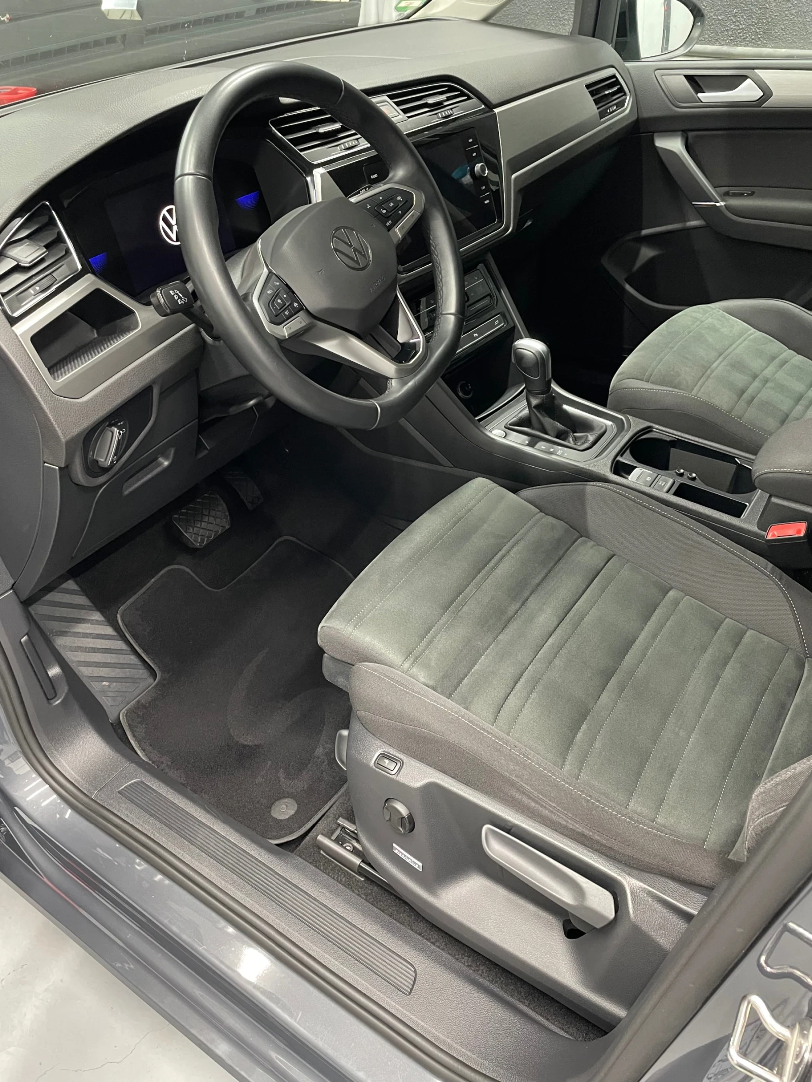 VW Touran  - изображение 4