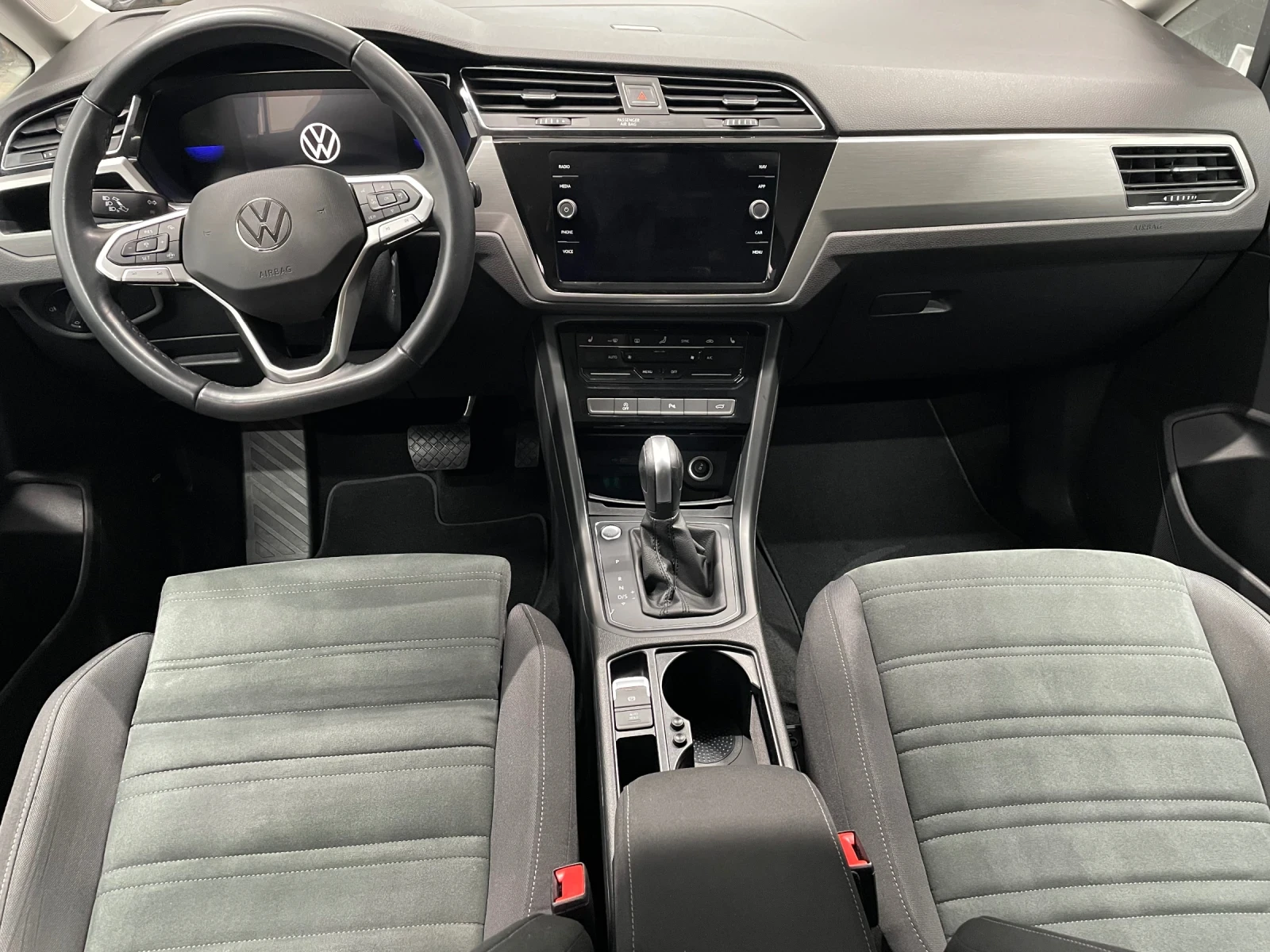 VW Touran  - изображение 6