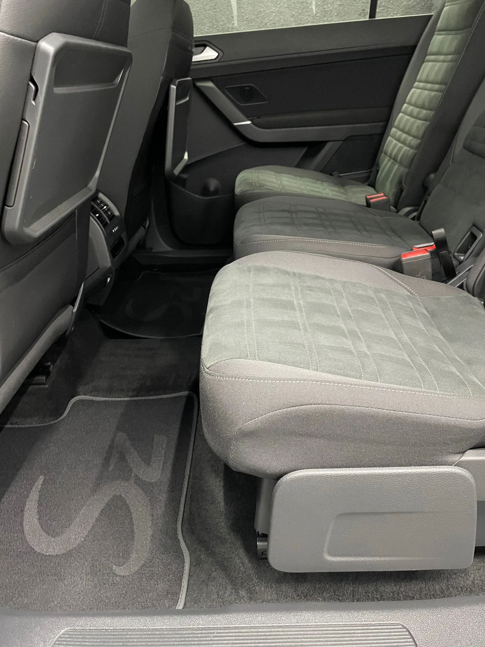 VW Touran  - изображение 9