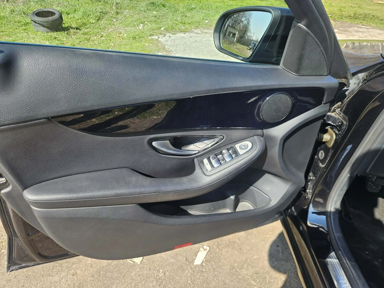 Mercedes-Benz C 200 W205, снимка 14 - Автомобили и джипове - 53707236