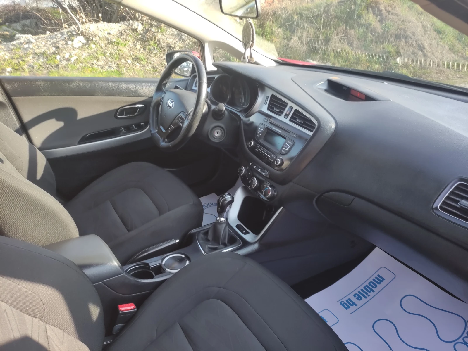 Kia Ceed 1.4 отличен 6ск евро 5. 164000кмб, снимка 9 - Автомобили и джипове - 53752858