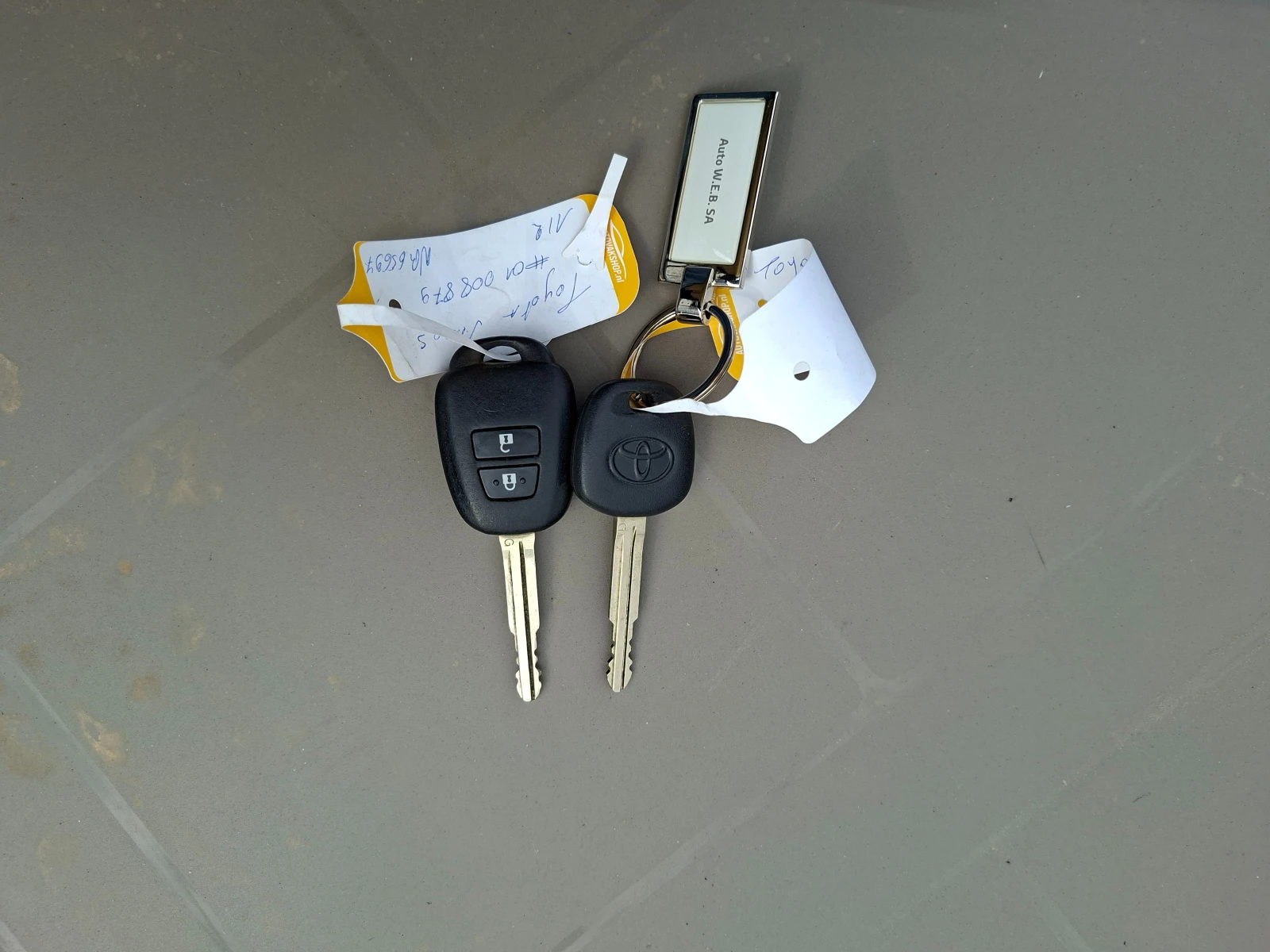 Toyota Verso S 1.4 D4D, снимка 13 - Автомобили и джипове - 53867978