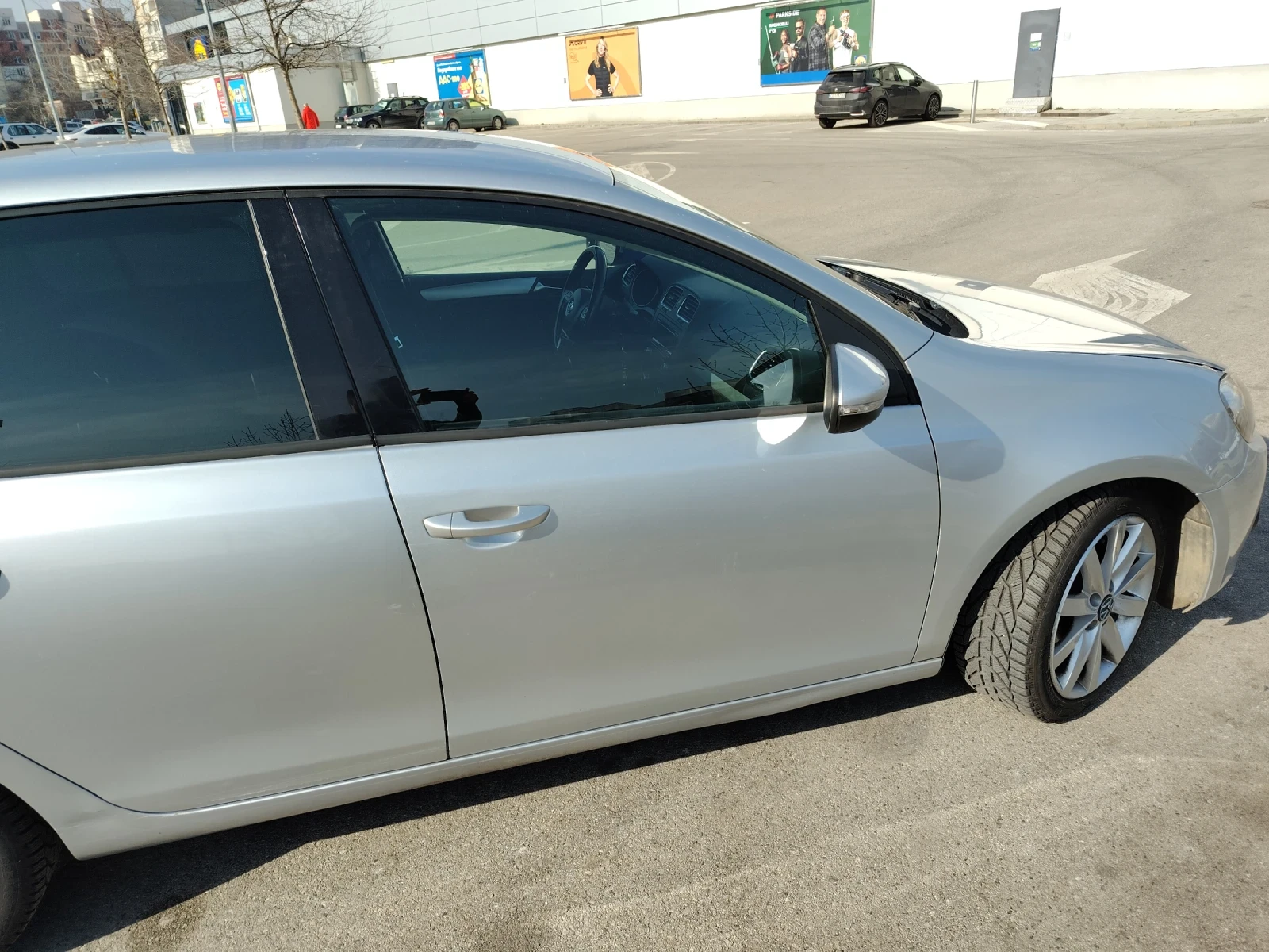 VW Golf, снимка 11 - Автомобили и джипове - 53929109