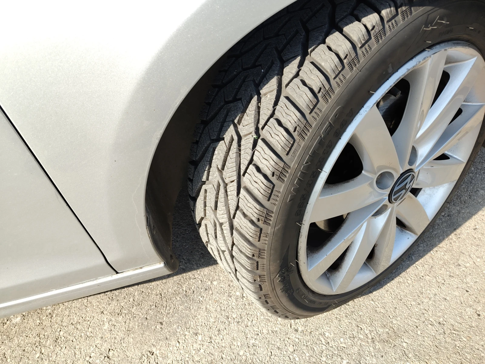 VW Golf, снимка 9 - Автомобили и джипове - 53929109