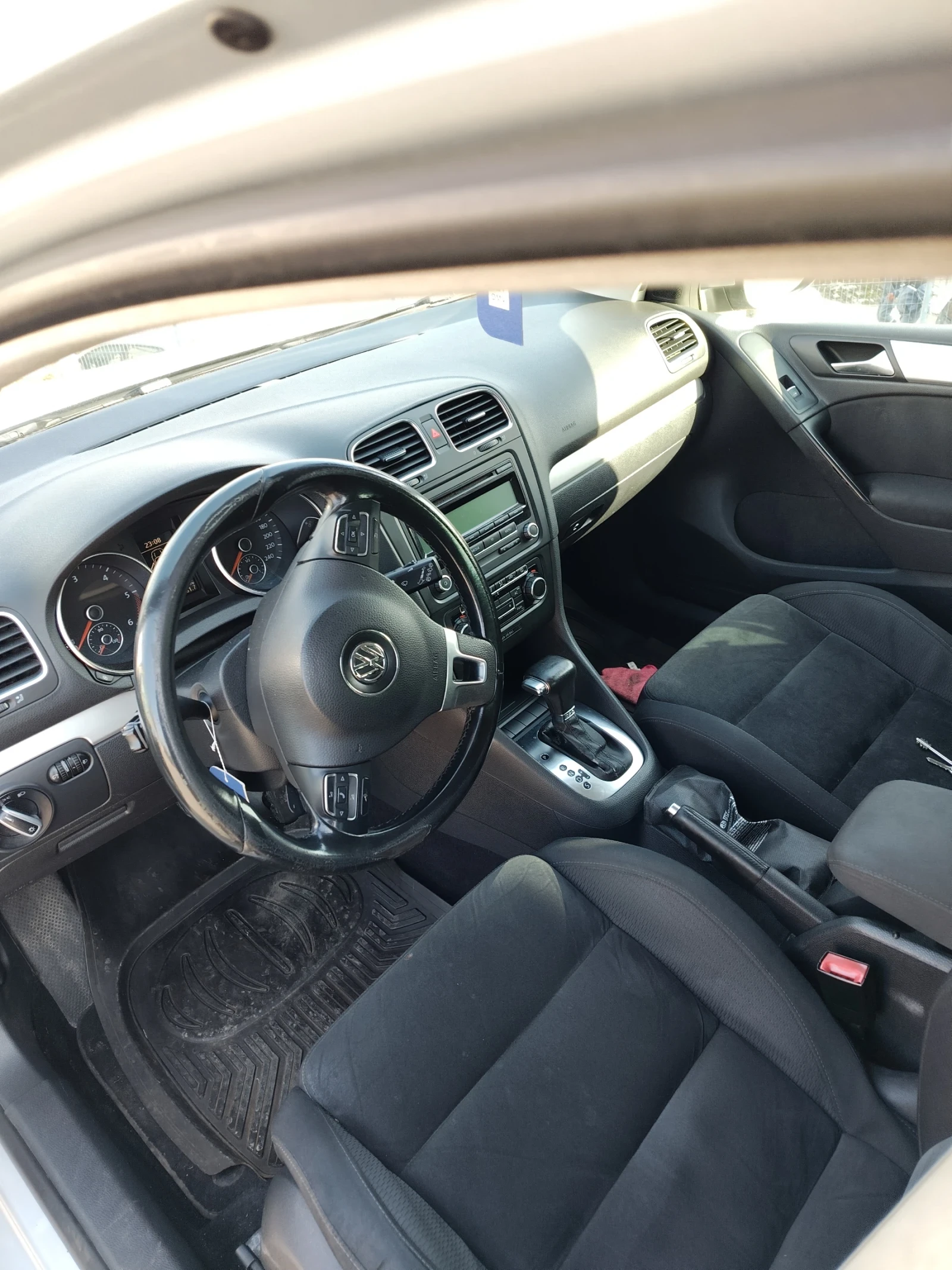 VW Golf, снимка 7 - Автомобили и джипове - 53929109