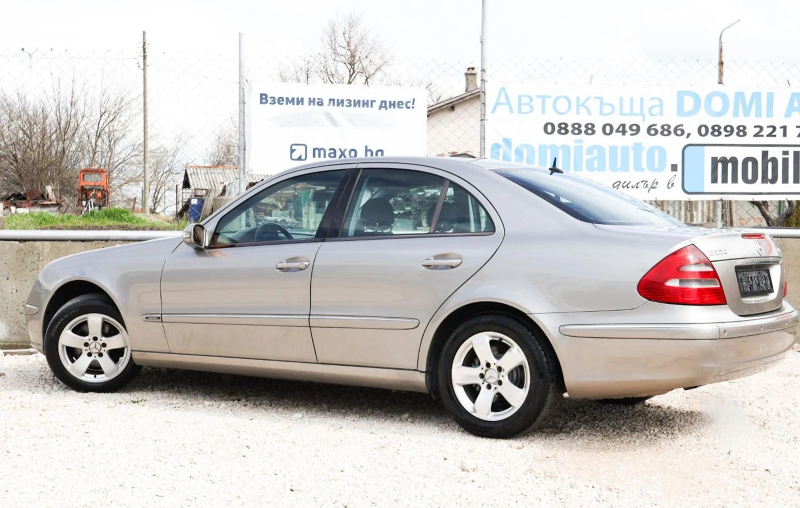 Mercedes-Benz E 220  Avtomat 2.2cdi 150kc , снимка 6 - Автомобили и джипове - 54081257