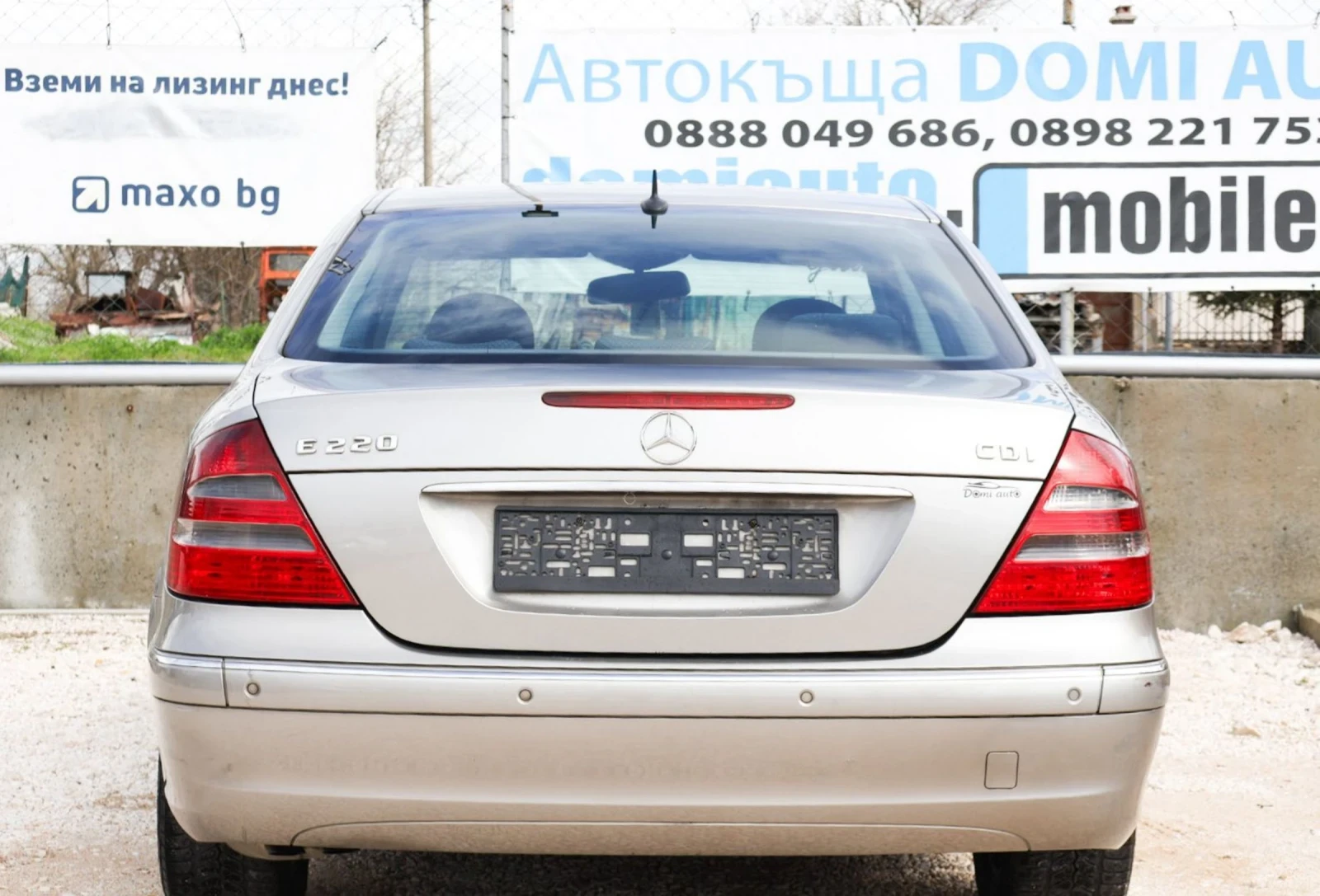 Mercedes-Benz E 220  Avtomat 2.2cdi 150kc , снимка 5 - Автомобили и джипове - 54081257